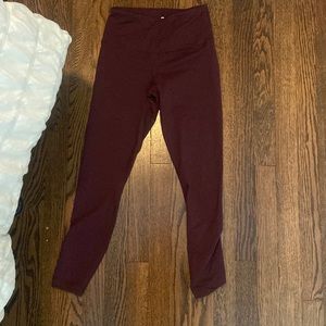 Maroon leggings